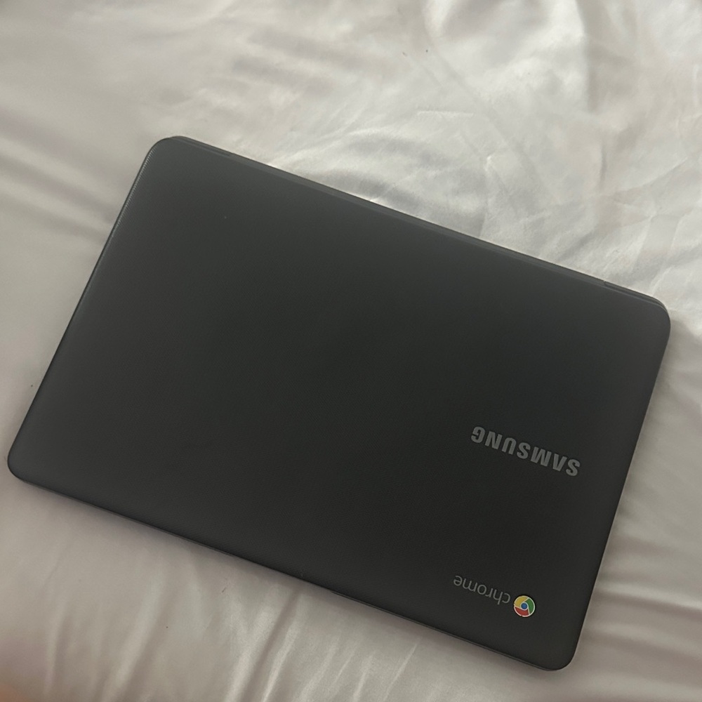 Samsung Chromebook in Sleek Black